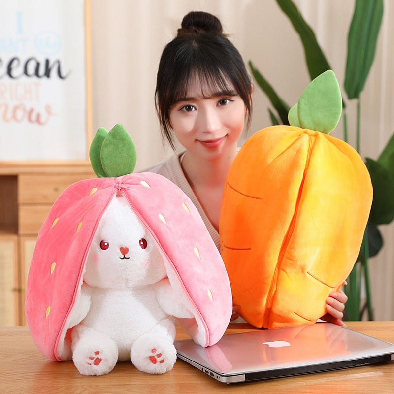 18/25cm Strawberry / Carrot Bunny Zipper Surprise Plushie