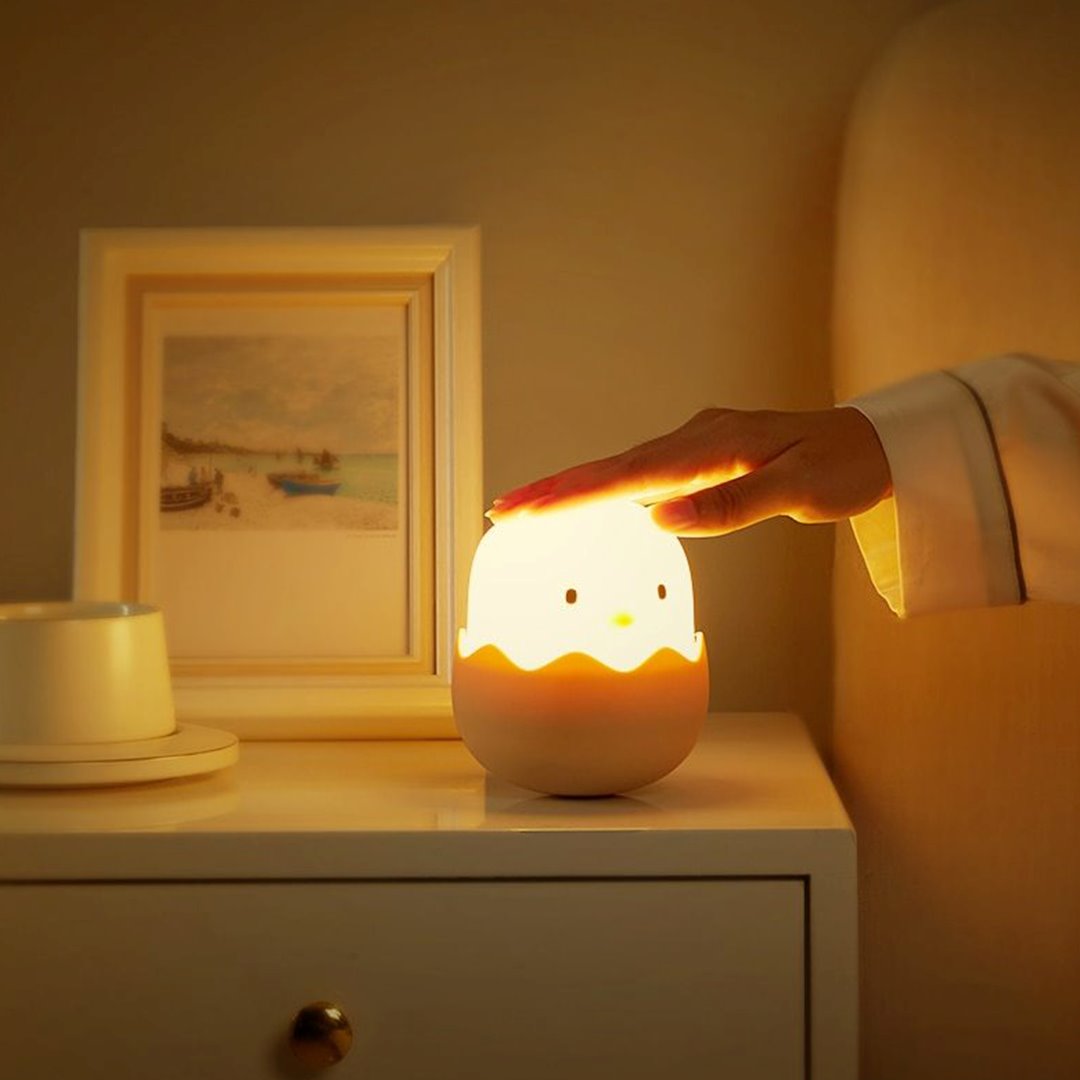 Chick Hatching USB Rechargeable Night Lamp-Enchanted peach