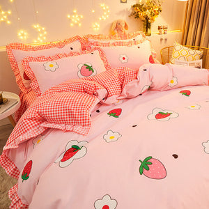 Dreaming Strawberry Kawaii Bedding Set without Bed Sheet-Enchanted peach