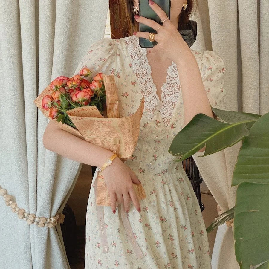 Floral Vintage Lace Cottage Dress-Enchanted peach