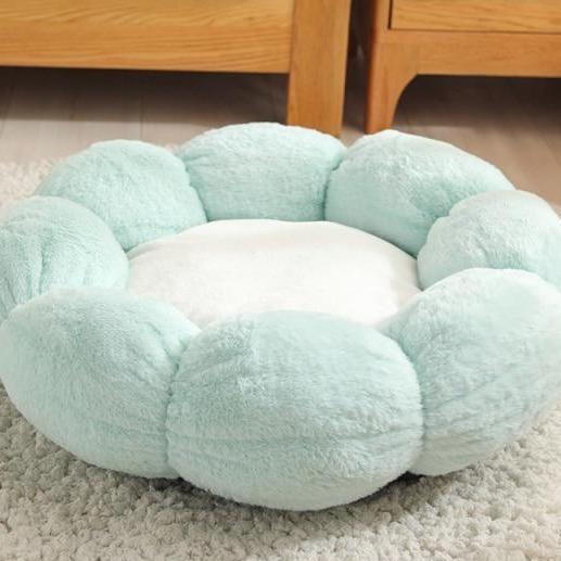 Flower Shaped Cat Bed-Enchanted peach