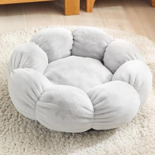 Flower Shaped Cat Bed-Enchanted peach