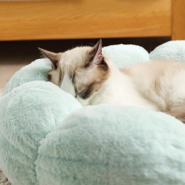 Flower Shaped Cat Bed-Enchanted peach