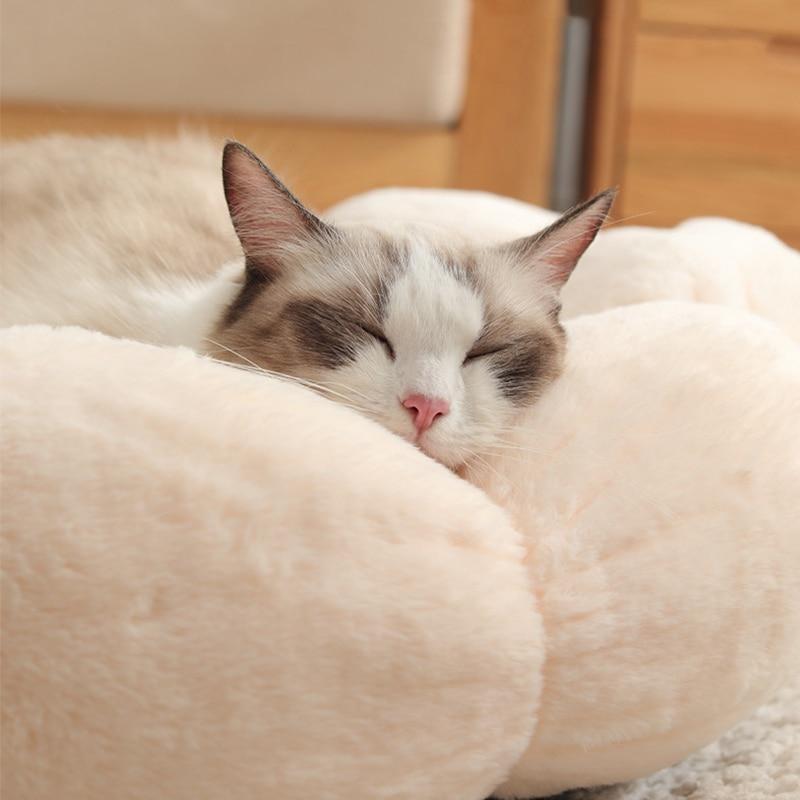 Flower Shaped Cat Bed-Enchanted peach