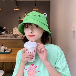 Fun Frog Bucket Hat-Enchanted peach