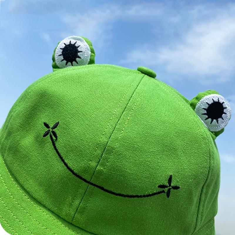 Fun Frog Bucket Hat-Enchanted peach