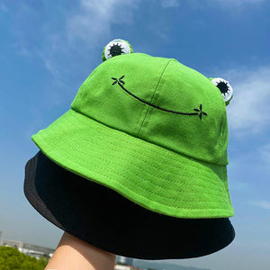 Fun Frog Bucket Hat-Enchanted peach