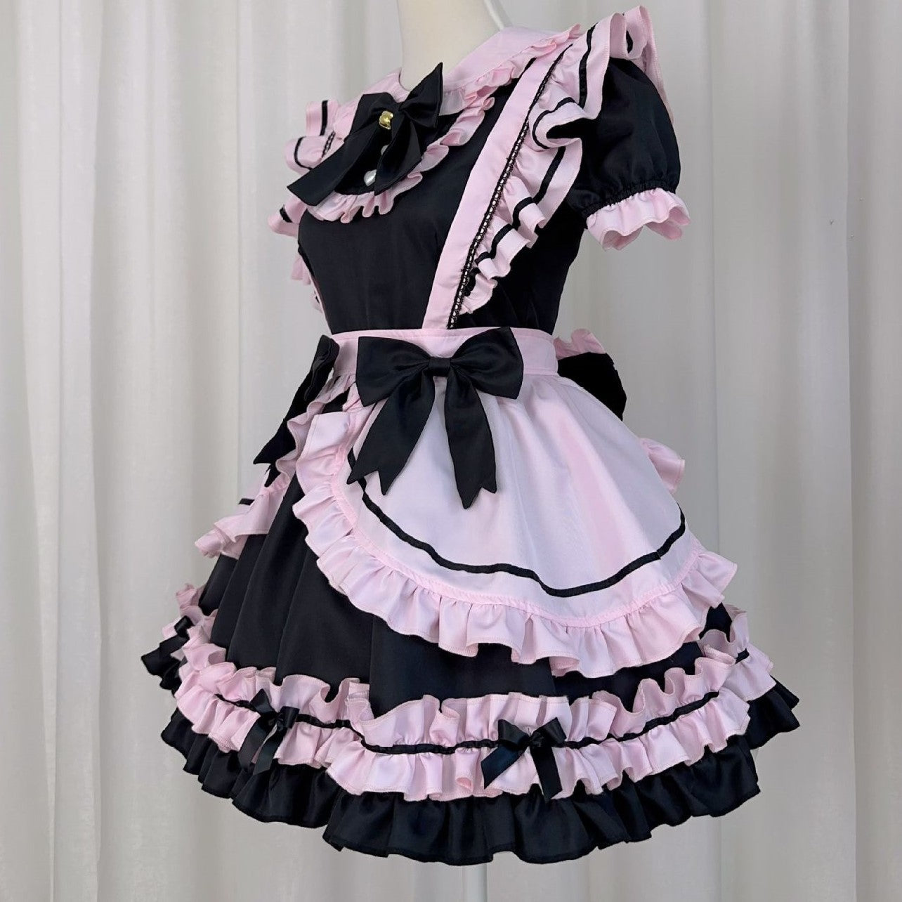 Gothic Black Pink Sweet Lolita Women's Maid Dress Bowknots-Enchanted peach