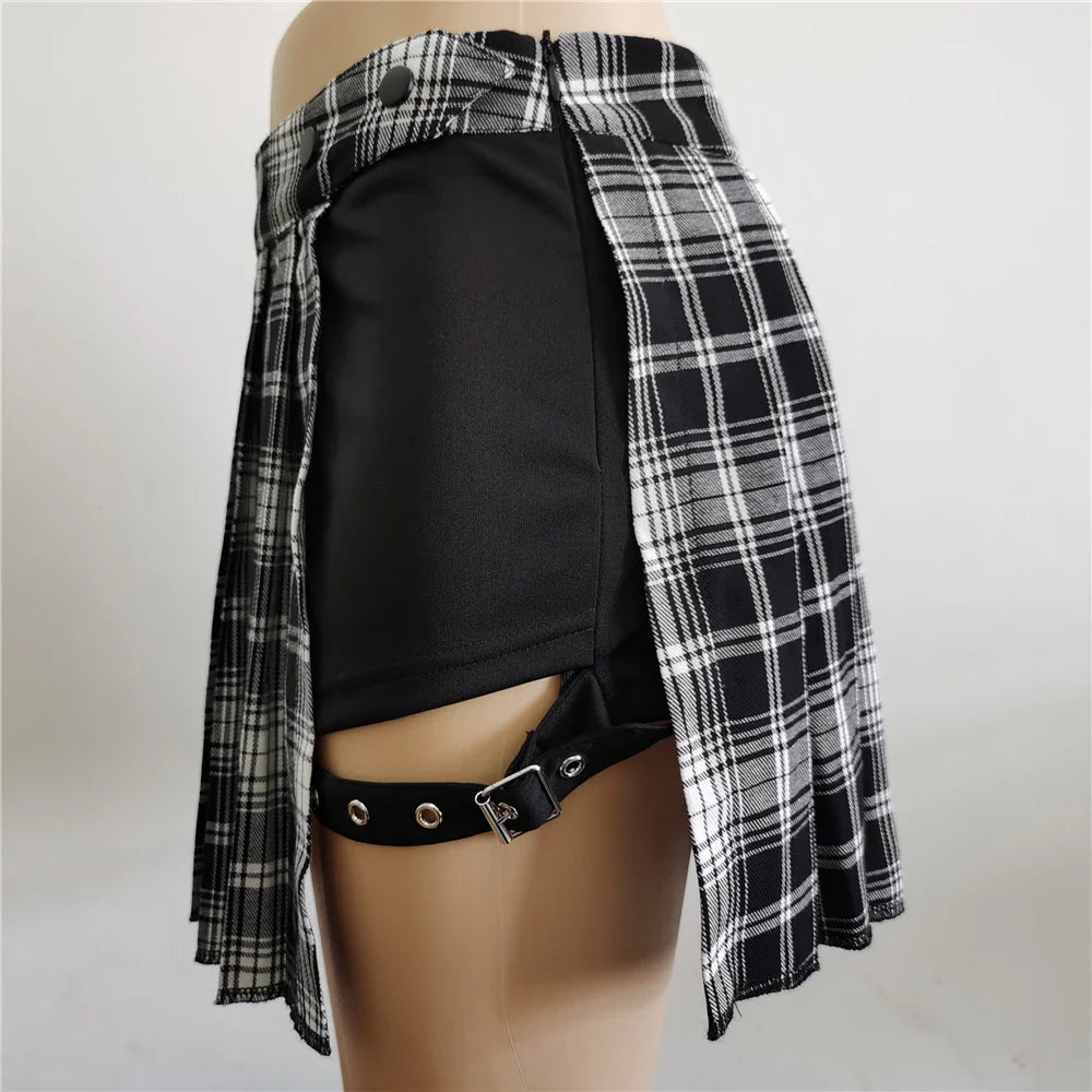 Half-Cut High Waist Black Checked Mini Skirts-Enchanted peach