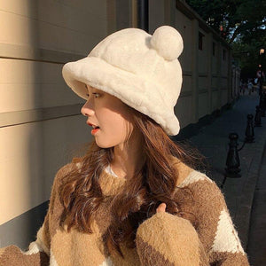 Kawaii Faux Fur Bear Bucket Hat-Enchanted peach