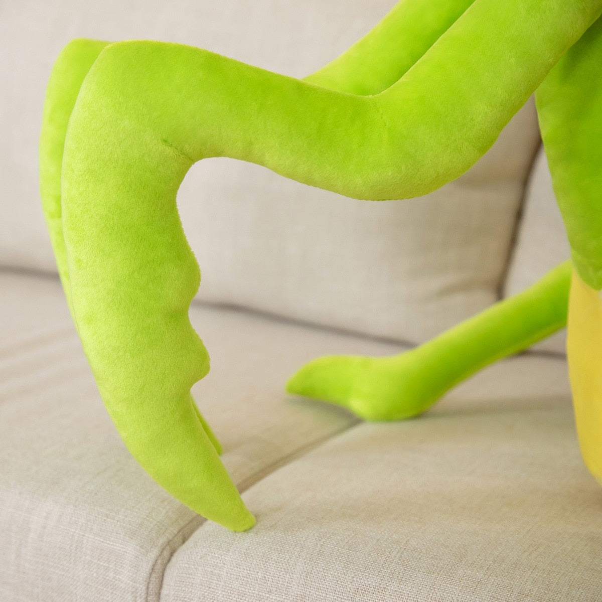 Kawaii Green Praying Mantis Plushie-Enchanted peach