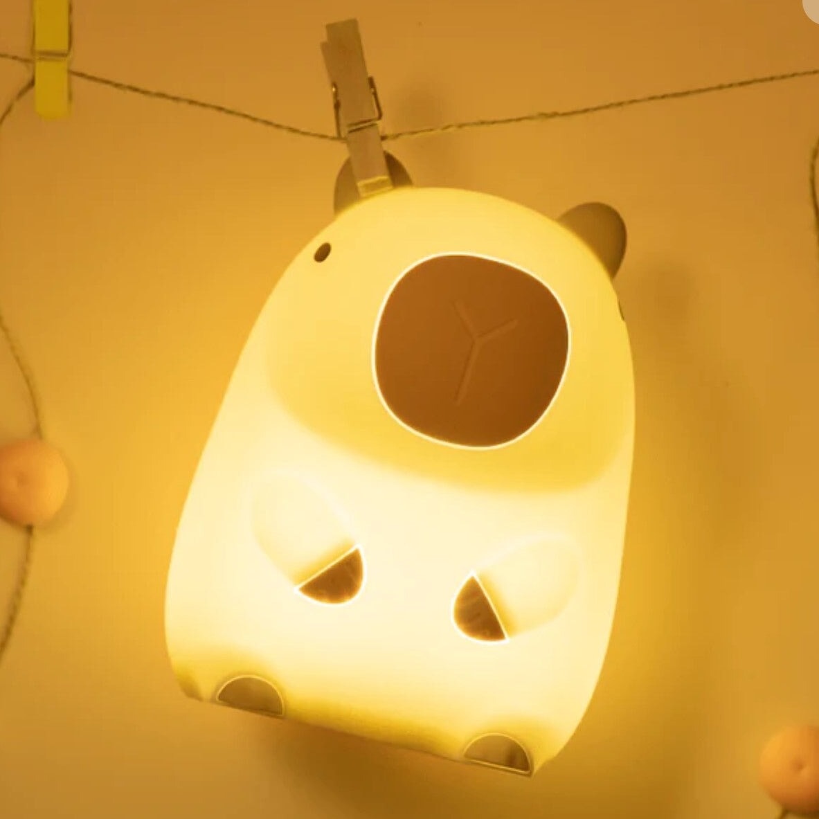 Kawaii Sitting Capybara LED Night Light-Enchanted peach