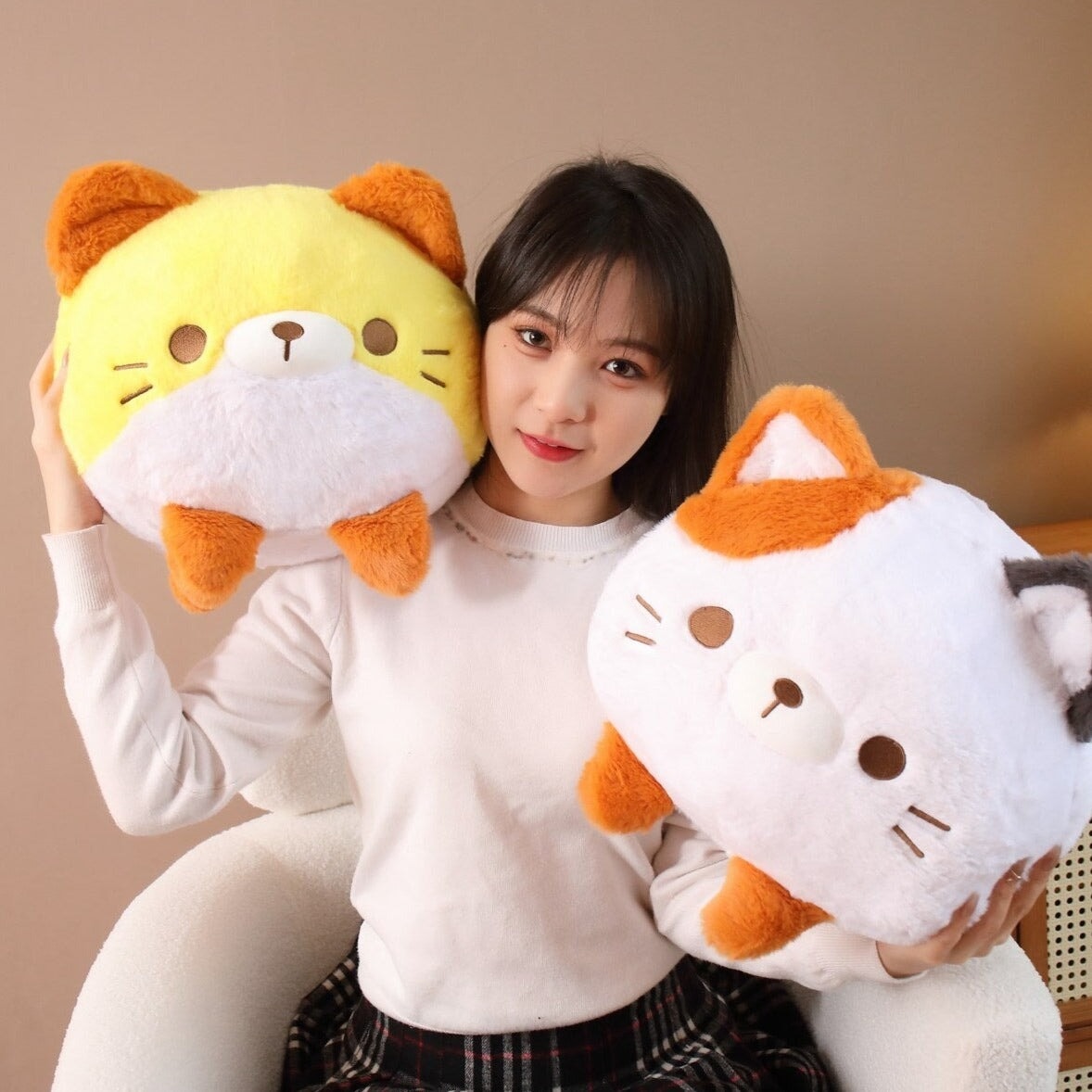 Leo, Binx and Lola the Fluffy Cat Plushies-Enchanted peach