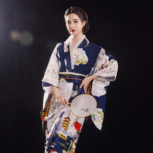 Long Traditional Japanese-themed Floral Women's Kimono-Enchanted peach