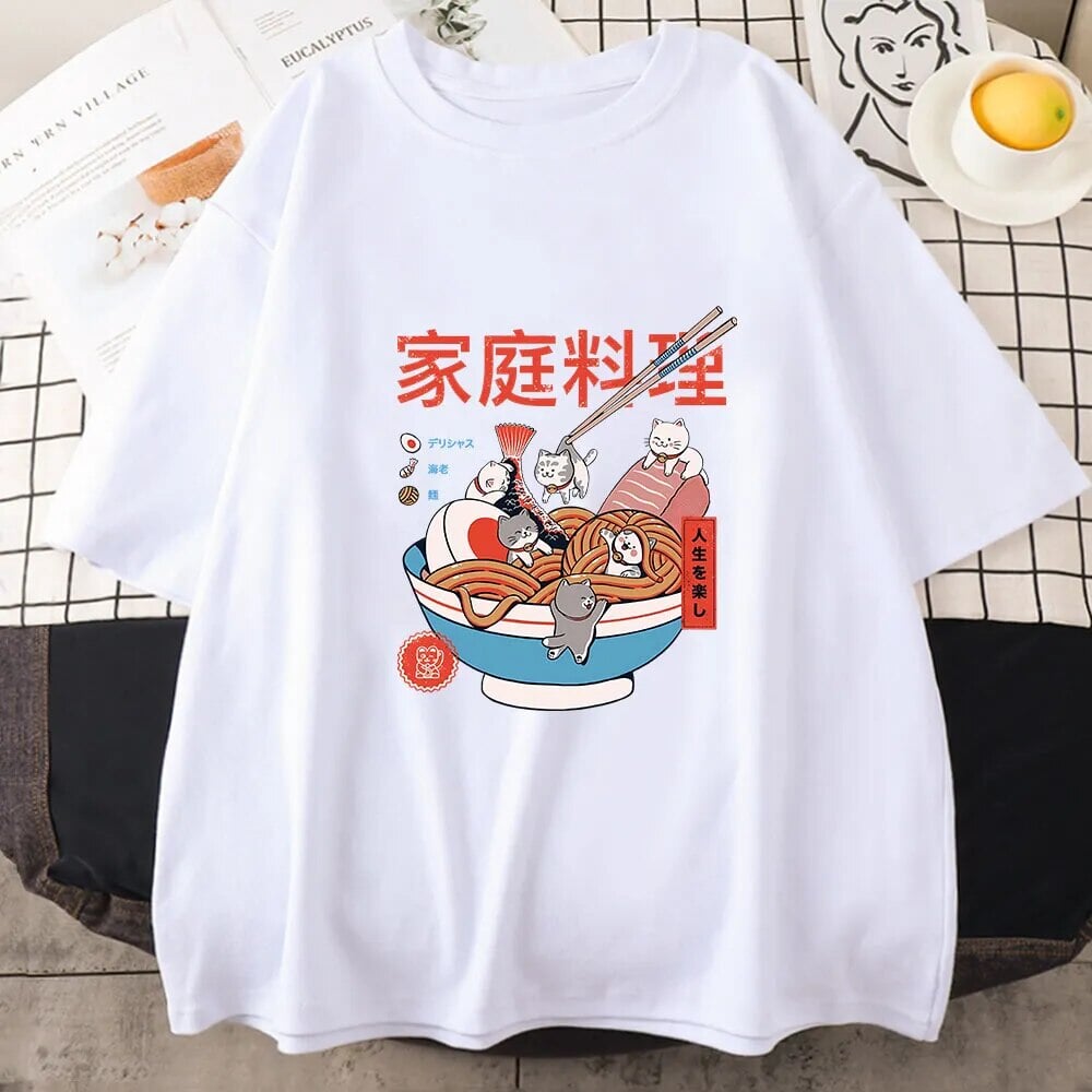 Mini Cats Ramen Women's Cotton Tee-Enchanted peach