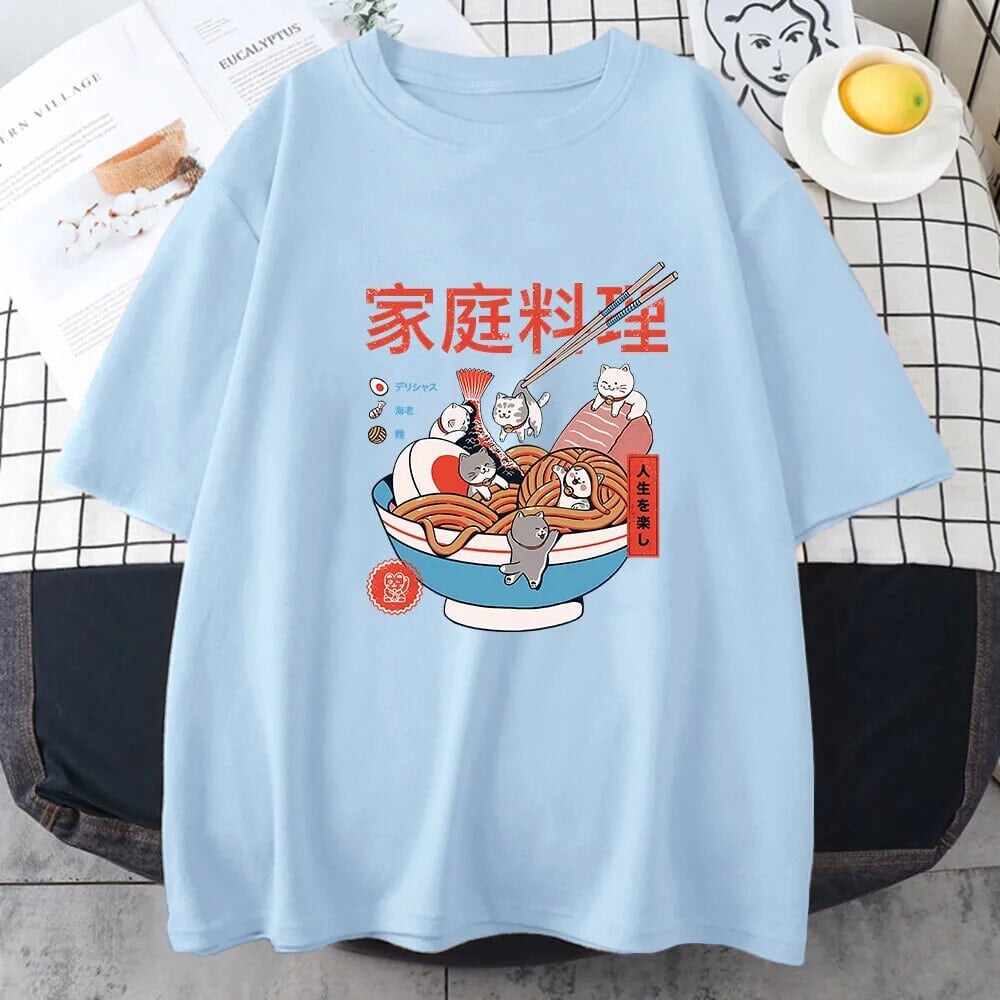 Mini Cats Ramen Women's Cotton Tee-Enchanted peach