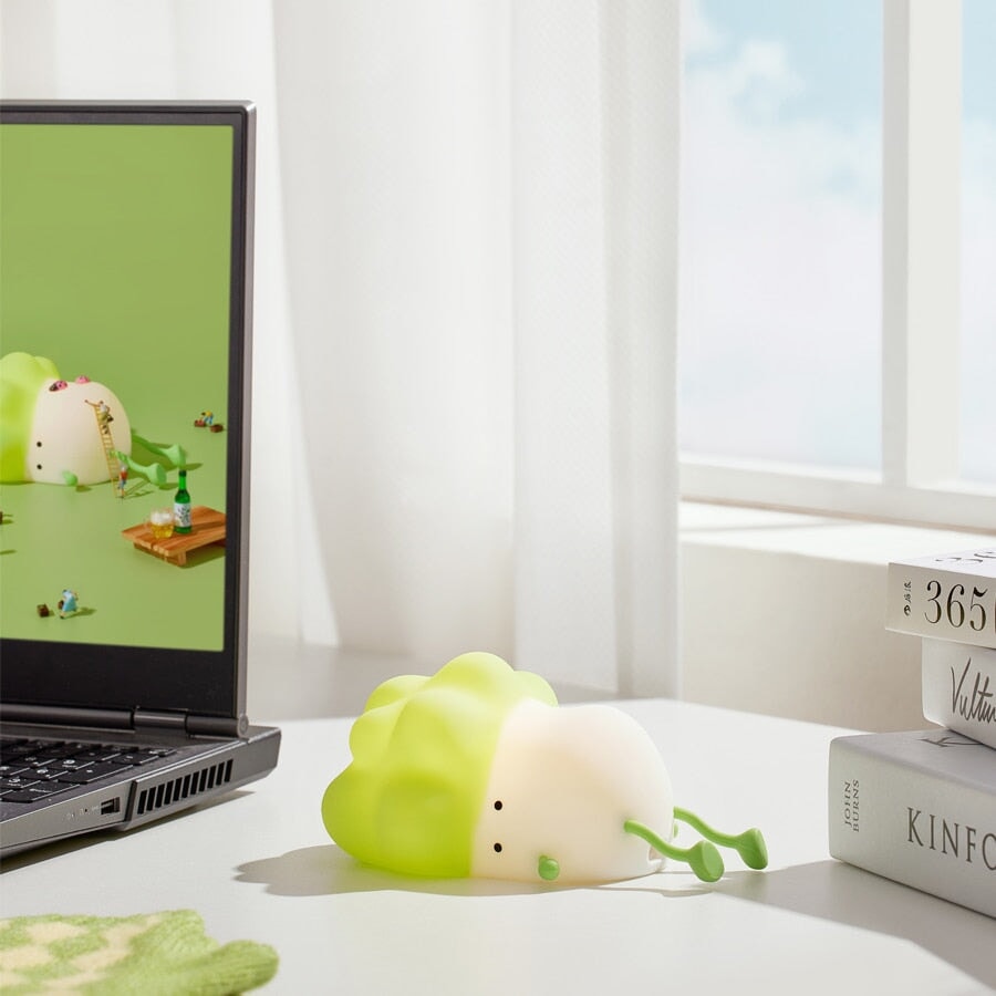 Sleeping Broccoli LED Night Light-Enchanted peach