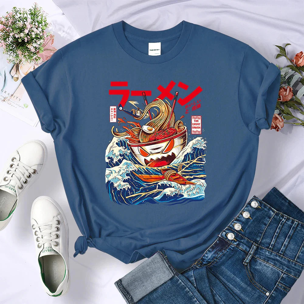 The Killer Titan Tonkotsu Ramen on the Run Tee-Enchanted peach