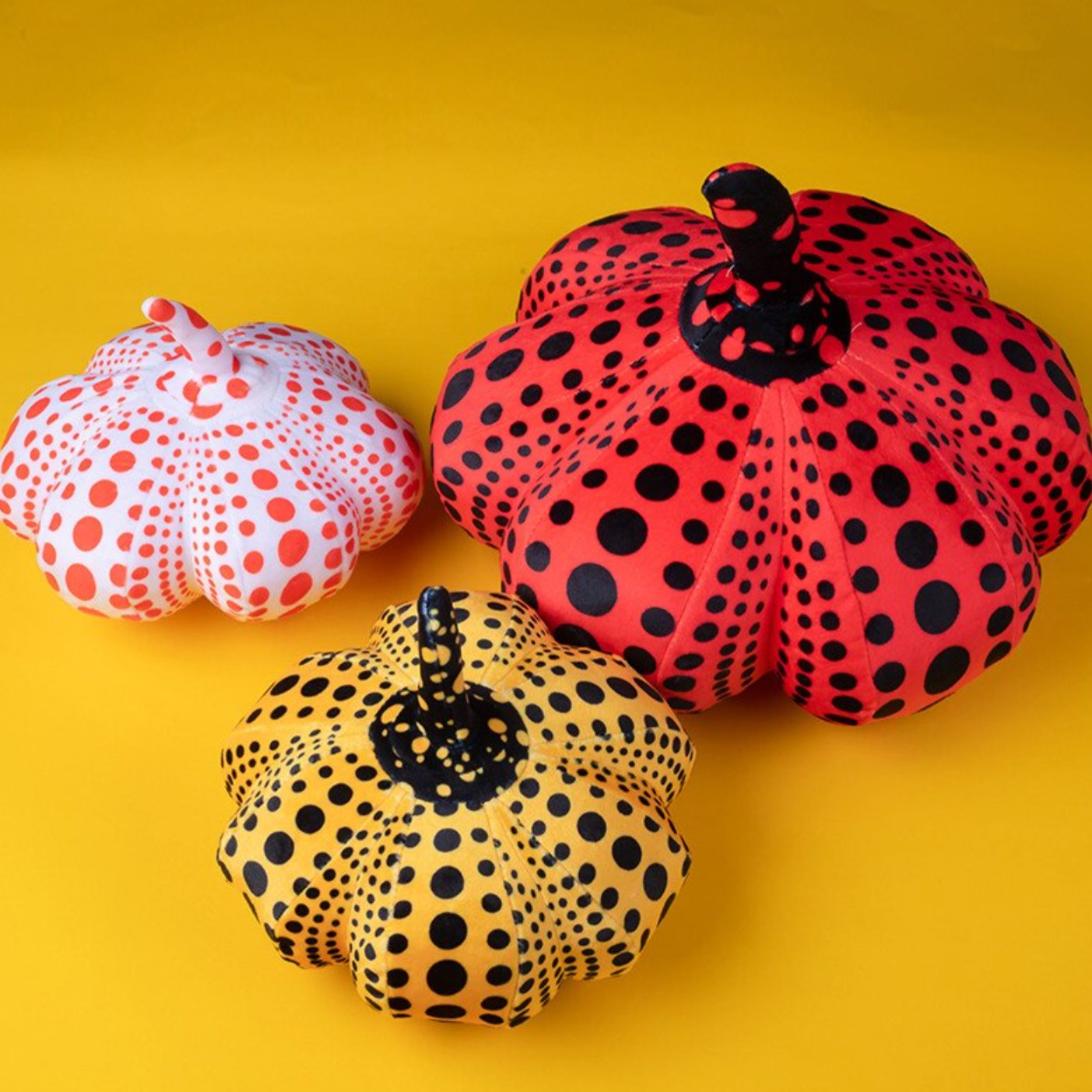 Yayoi Kusama Halloween Pumpkin Plushies-Enchanted peach